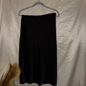 Maxi/MIdi black satin skirt
